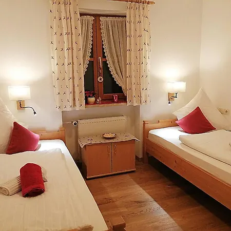 Haus Sichert Apartment *